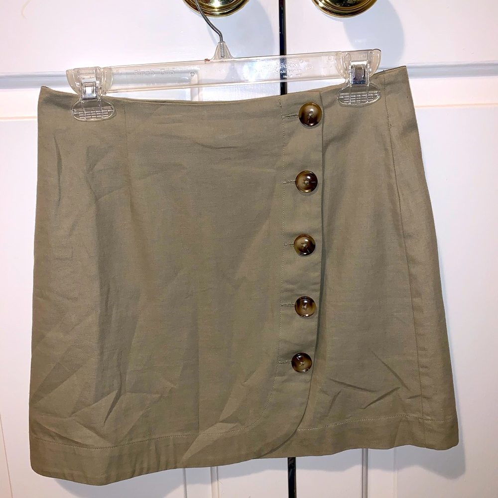 Altar'd State Oliver green buttoned skirt